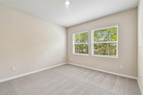 Townhouse in Daytona Beach, Florida 3 bedrooms, 164.81 sq.m. № 2209562 - photo 12