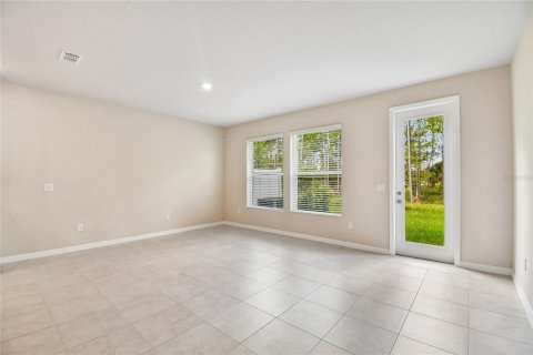 Townhouse in Daytona Beach, Florida 3 bedrooms, 164.81 sq.m. № 2209562 - photo 7