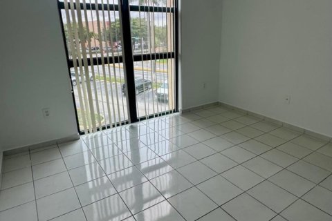 Copropriété à louer à Miami, Floride: 2 chambres, 84.54 m2 № 2383024 - photo 8