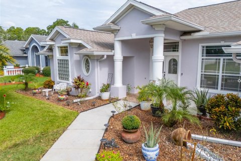 House in Palm Coast, Florida 3 bedrooms, 203.36 sq.m. № 1908633 - photo 3
