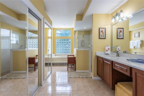 House in Palm Coast, Florida 3 bedrooms, 203.36 sq.m. № 1908633 - photo 25