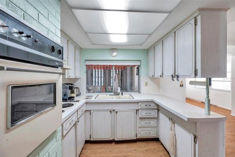 House in Holiday, Florida 2 bedrooms, 94.39 sq.m. № 1677017 - photo 29