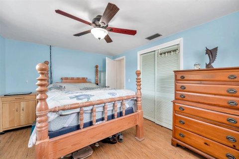 House in Holiday, Florida 2 bedrooms, 94.39 sq.m. № 1677017 - photo 13