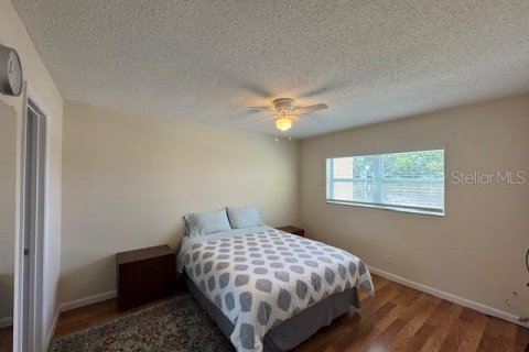 Condo in Largo, Florida, 1 bedroom  № 1648028 - photo 7