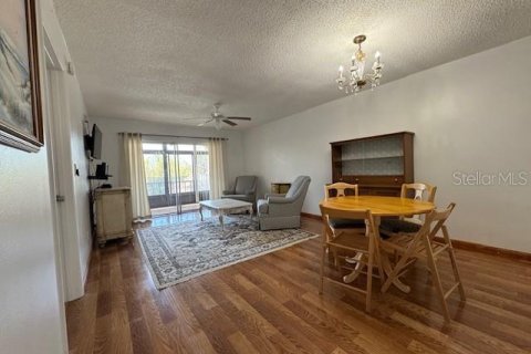 Condo in Largo, Florida, 1 bedroom  № 1648028 - photo 10