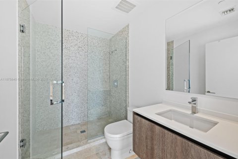 Condominio en alquiler en Miami, Florida, 2 dormitorios, 117.15 m2 № 1926669 - foto 29