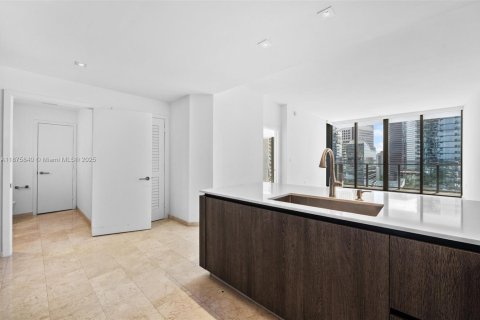 Condominio en alquiler en Miami, Florida, 2 dormitorios, 117.15 m2 № 1926669 - foto 19
