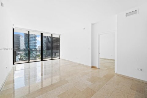Condominio en alquiler en Miami, Florida, 2 dormitorios, 117.15 m2 № 1926669 - foto 5