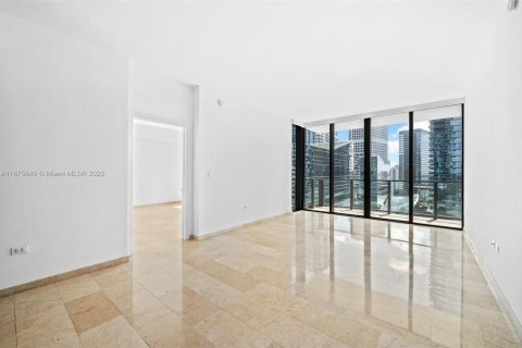 Condominio en alquiler en Miami, Florida, 2 dormitorios, 117.15 m2 № 1926669 - foto 6