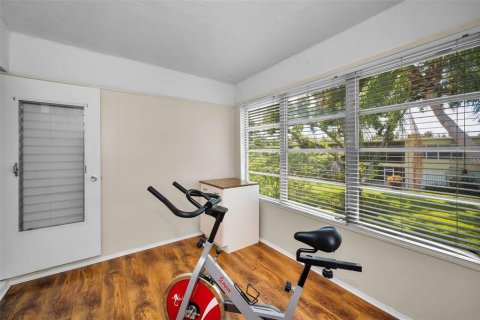 Condominio en venta en Kenneth City, Florida, 1 dormitorio, 60.57 m2 № 1882759 - foto 28