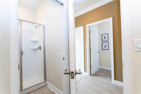 Townhouse in Davenport, Florida 5 bedrooms, 201.32 sq.m. № 1525768 - photo 28