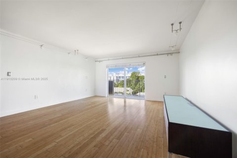 Copropriété à vendre à Miami Beach, Floride: 2 chambres, 91.79 m2 № 1966427 - photo 5