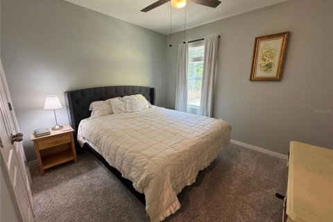 House in DeLand, Florida 5 bedrooms, 240.99 sq.m. № 2416488 - photo 19
