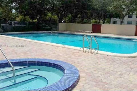 Copropriété à louer à Coral Springs, Floride: 1 chambre, 56.3 m2 № 1889325 - photo 15