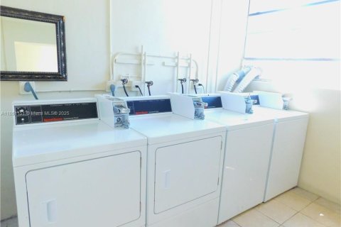 Copropriété à louer à Coral Springs, Floride: 1 chambre, 56.3 m2 № 1889325 - photo 14