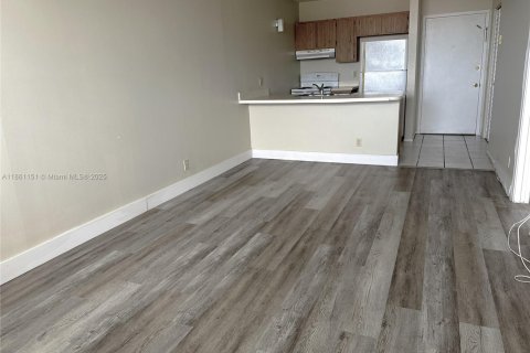 Copropriété à louer à Coral Springs, Floride: 1 chambre, 56.3 m2 № 1889325 - photo 8