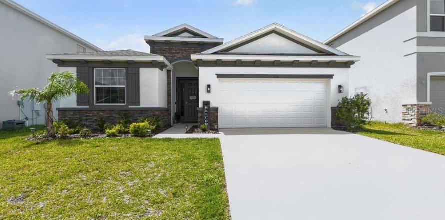 Villa ou maison à Brooksville, Floride 4 chambres, 189.99 m2 № 2303346