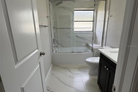 Casa en venta en Lakeland, Florida, 3 dormitorios, 133.69 m2 № 1875827 - foto 4