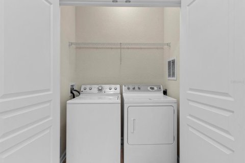 Condominio en alquiler en Davenport, Florida, 3 dormitorios, 128.58 m2 № 1906099 - foto 24