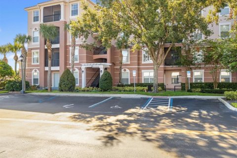 Condominio en alquiler en Davenport, Florida, 3 dormitorios, 128.58 m2 № 1906099 - foto 2