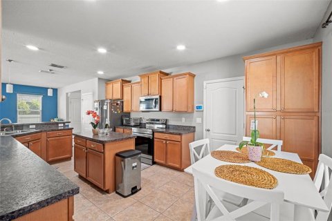 House in Kissimmee, Florida 4 bedrooms, 208.47 sq.m. № 1885748 - photo 20