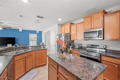 House in Kissimmee, Florida 4 bedrooms, 208.47 sq.m. № 1885748 - photo 17