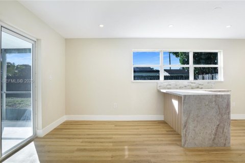 Купить виллу или дом в Санрайз, Флорида 3 спальни, 136.29м2, № 1993613 - фото 10