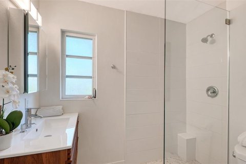 Casa en venta en Sarasota, Florida, 3 dormitorios, 127.46 m2 № 2203468 - foto 23