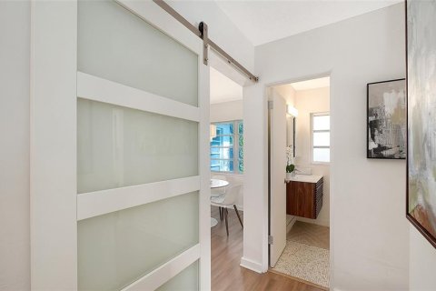 Casa en venta en Sarasota, Florida, 3 dormitorios, 127.46 m2 № 2203468 - foto 18