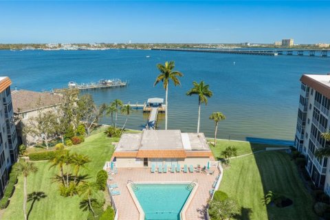 Condominio en venta en Bradenton, Florida, 3 dormitorios, 238.02 m2 № 2212402 - foto 19