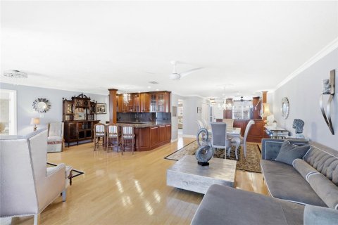 Condominio en venta en Bradenton, Florida, 3 dormitorios, 238.02 m2 № 2212402 - foto 7