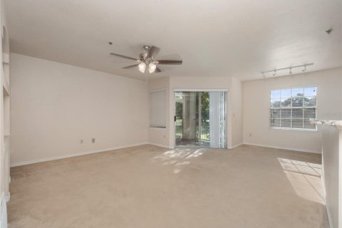 Condo in Orlando, Florida, 1 bedroom № 2214595 - photo 4