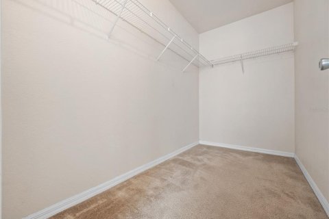 Condo in Orlando, Florida, 1 bedroom № 2214595 - photo 14