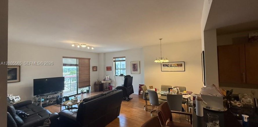 Condo à Miami, Floride, 2 chambres  № 2414767