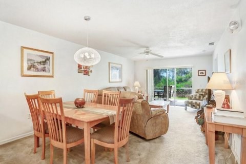 House in Kissimmee, Florida 3 bedrooms, 116.03 sq.m. № 2096636 - photo 6