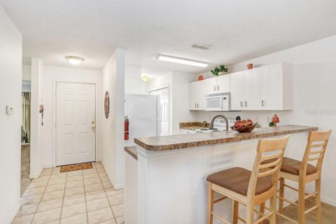 House in Kissimmee, Florida 3 bedrooms, 116.03 sq.m. № 2096636 - photo 7