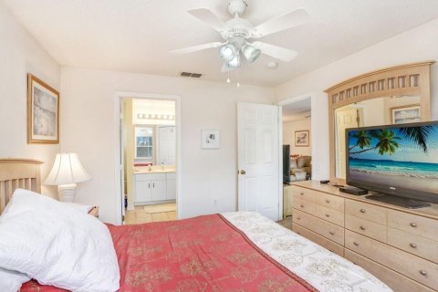 House in Kissimmee, Florida 3 bedrooms, 116.03 sq.m. № 2096636 - photo 10