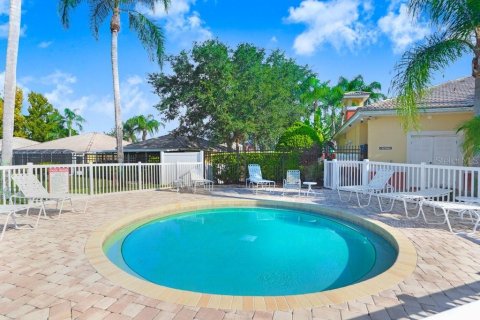 House in Kissimmee, Florida 3 bedrooms, 116.03 sq.m. № 2096636 - photo 27