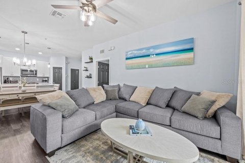 Condo in Kissimmee, Florida, 3 bedrooms  № 1733956 - photo 2