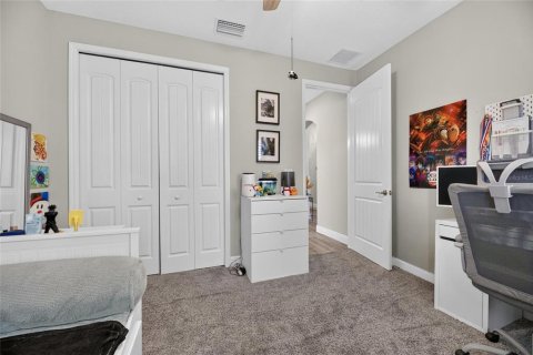 House in Apollo Beach, Florida 4 bedrooms, 192.68 sq.m. № 2423790 - photo 21