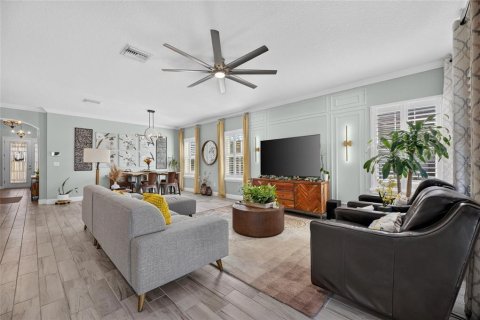 House in Apollo Beach, Florida 4 bedrooms, 192.68 sq.m. № 2423790 - photo 27