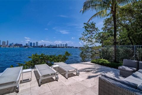 Condo in North Miami Beach, Florida, 3 bedrooms № 1991503 - photo 22