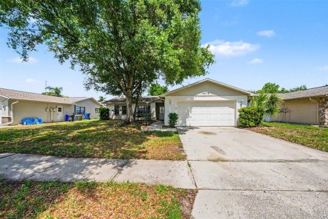 House in New Port Richey, Florida 3 bedrooms, 138.61 sq.m. № 2222572 - photo 4