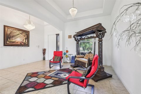 Купить виллу или дом в Дейви, Флорида 4 спальни, 252.97м2, № 1995700 - фото 5