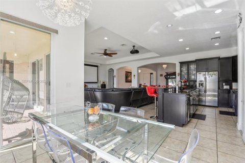 Купить виллу или дом в Дейви, Флорида 4 спальни, 252.97м2, № 1995700 - фото 13