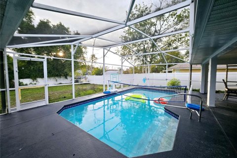 House in Deltona, Florida 3 bedrooms, 170.57 sq.m. № 1812758 - photo 21
