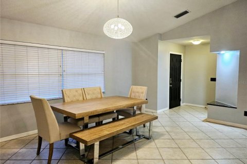 House in Deltona, Florida 3 bedrooms, 170.57 sq.m. № 1812758 - photo 3