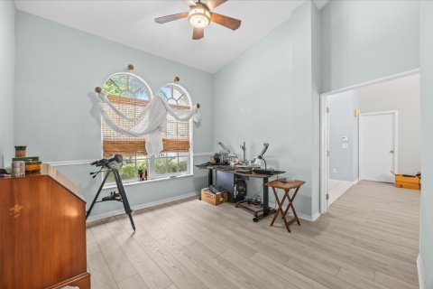 House in Port St. Lucie, Florida 3 bedrooms, 175.77 sq.m. № 2432913 - photo 8