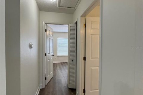 House in Winter Park, Florida 4 bedrooms, 148.46 sq.m. № 1916377 - photo 28