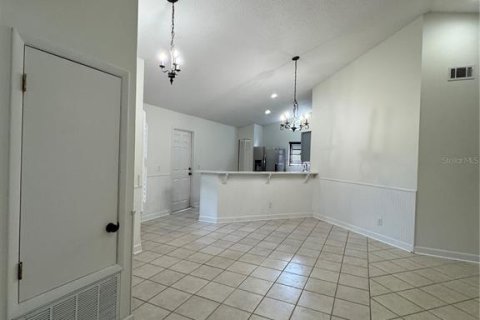 House in Winter Park, Florida 4 bedrooms, 148.46 sq.m. № 1916377 - photo 29